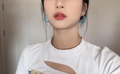 错位沉沦中的女教师